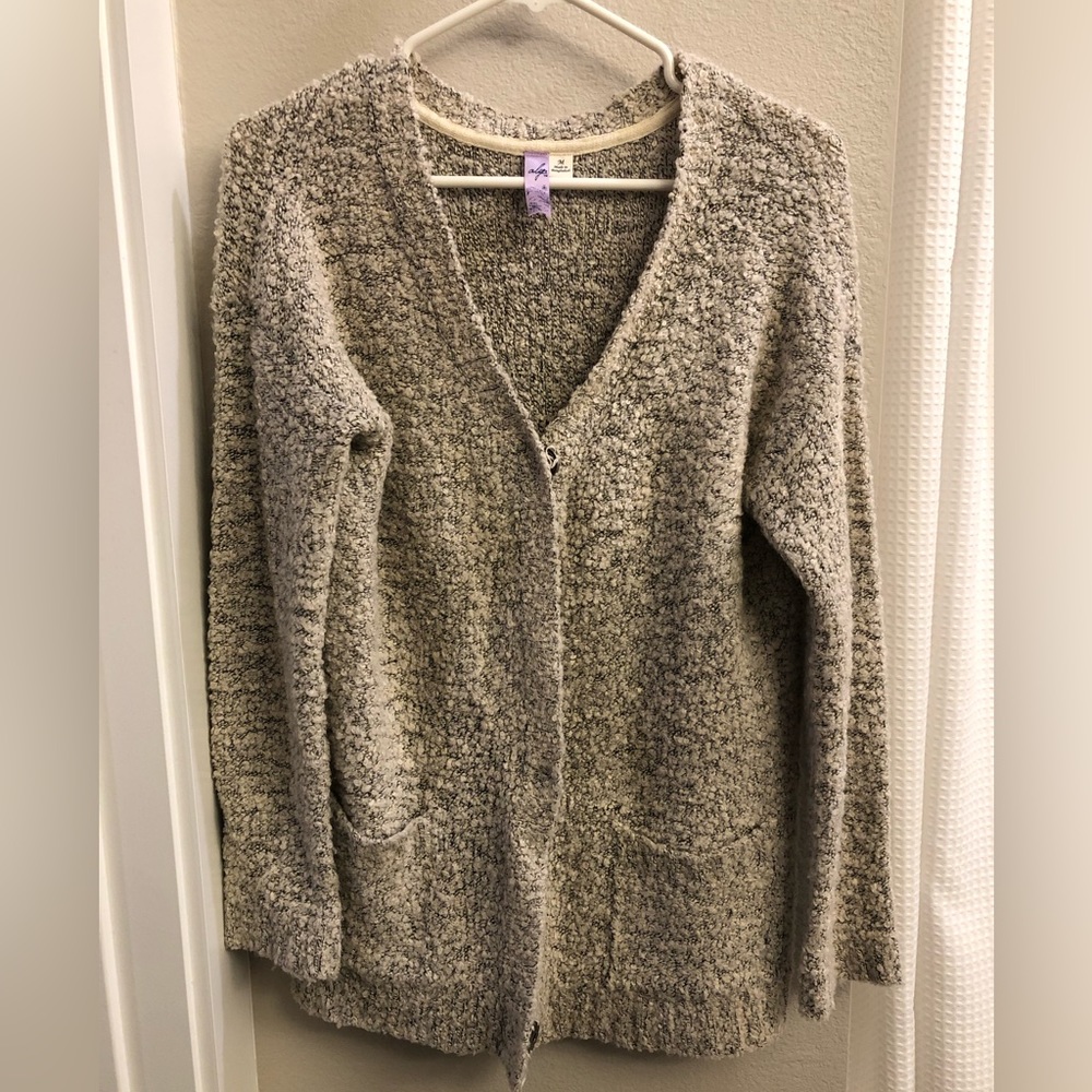 Women’s sweater